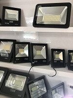 Đèn Led đẹp, bền, tiết kiệm
